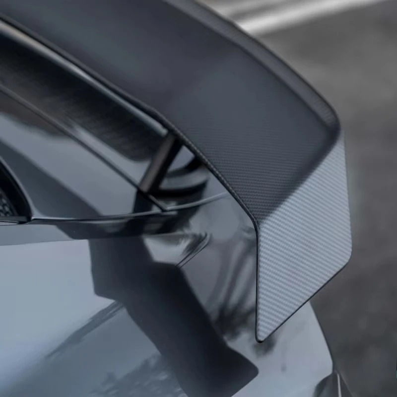 Dedicated Car Modification Perfect Rear Spoiler Body Kit for R8 Upgraded PK Style New Dry Carbon Fiber Tail Wing